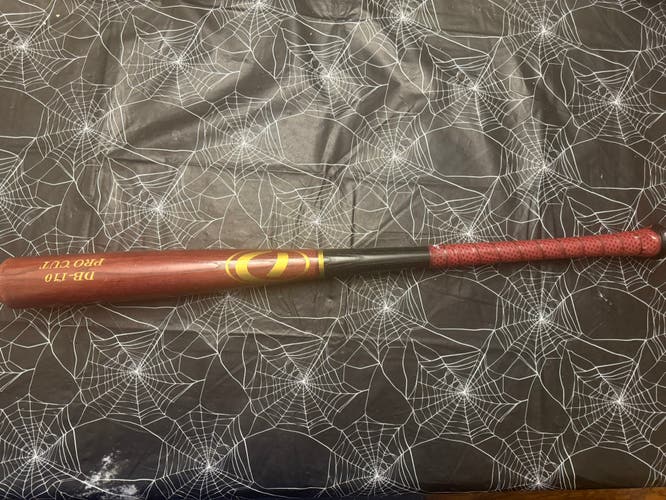 D-Bat 33" (Used)
