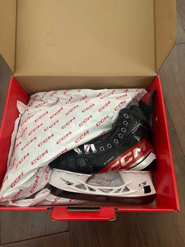 New CCM Size 7.5 JetSpeed FT6 Pro Hockey Skates