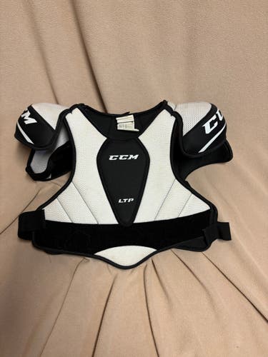 Medium Junior CCM LTP Shoulder Pads (Used)