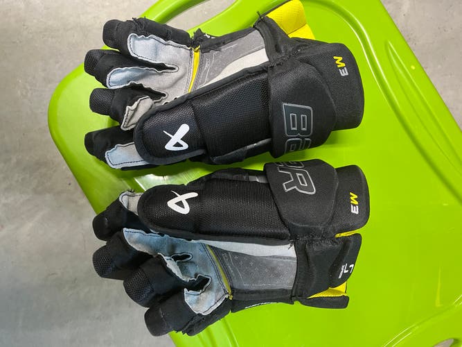 Bauer Supreme M3 Gloves 15" (Used)