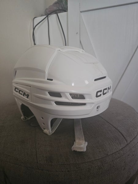 Medium CCM Super Tacks X Helmet (Used)