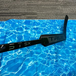 Senior True Catalyst 5x Goalie Stick Regular 26" Paddle (Used)