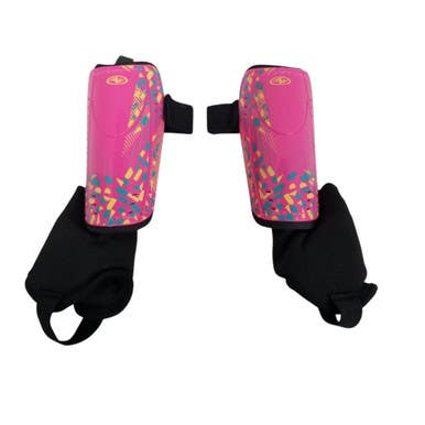 Used Soccer Shin Guards Youth Pink XS 11406-S000107324