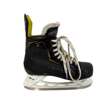 Used Bauer SUPREME S25 Intermediate Hockey Skate Intermediate 5.0 11406-S000107332