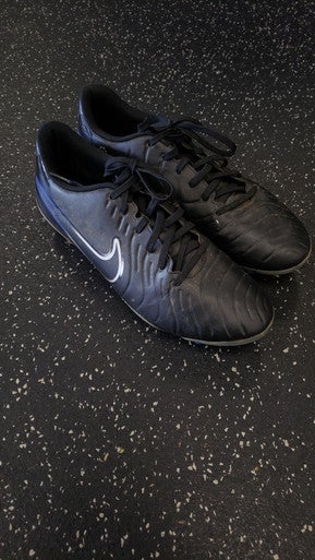 Used Nike TIEMPO LEGEND 10 Soccer Cleats Black Senior 9.5 11849-S000033156