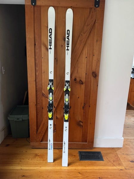 Women's HEAD 207 cm Racing Skis Max Din 16 (Used)
