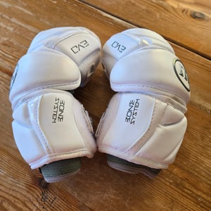 Lightly used Warrior Evo elbow pads