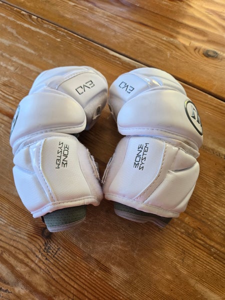 Lightly used Warrior Evo elbow pads