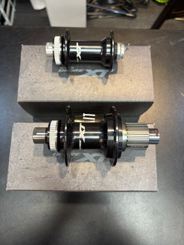 Shimano Depre XT 12 speed Microspline/ Centerlock Disc/ O.L.D. Fr- 100 MM, Rear 142 MM (new)