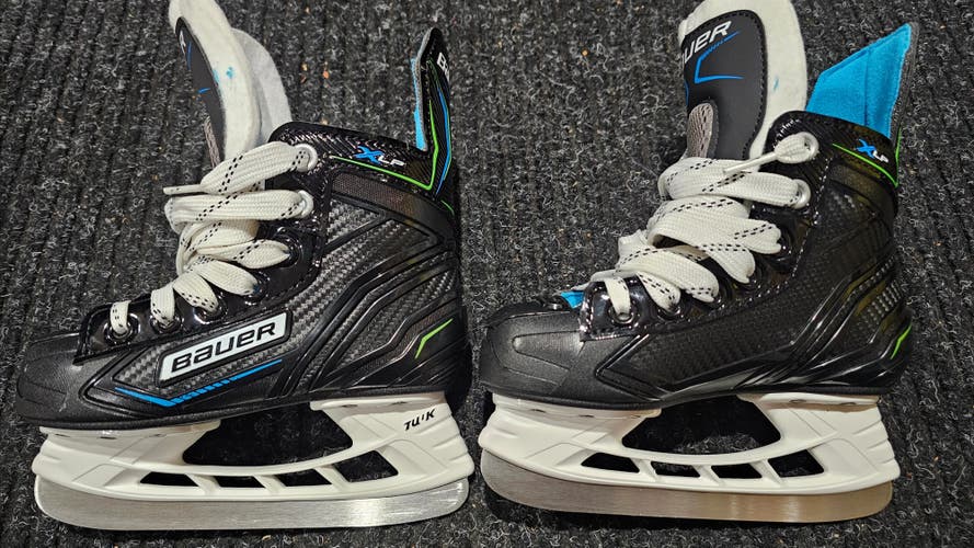 2021 Bauer S21 Vapor Select (SMU) Hockey Skates Regular Width (Used)