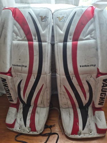 2017 29" Vaughn Goalie Leg Pads (Used)
