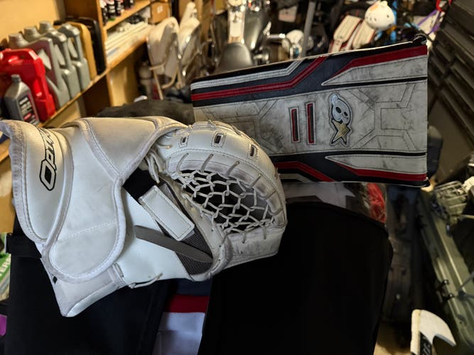 27" Brian's Optik 3 Regular Goalie Full Set (Used)