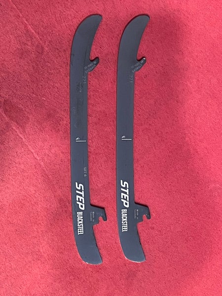 CCM Step Black Steel 221 mm (Used)