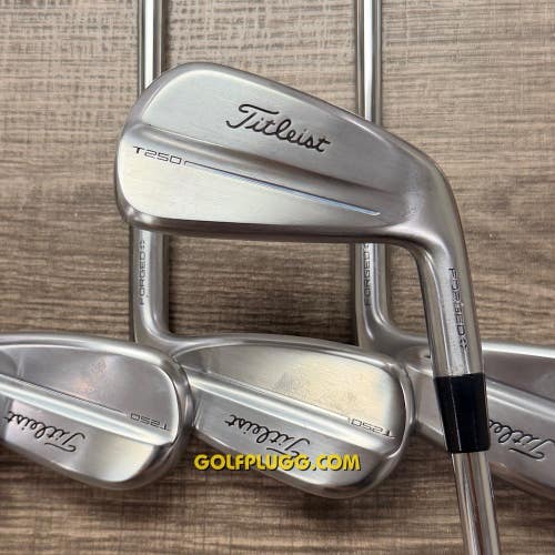 Titleist T250 Iron Set 4PW / Project X Rifle, Stiff Flex (513)