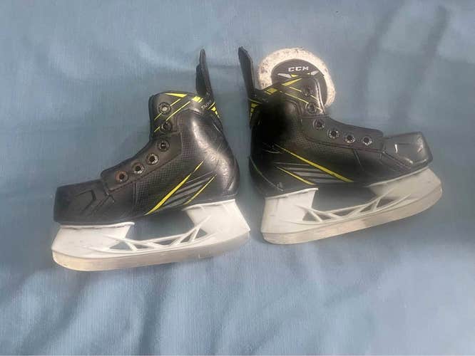 CCM Tacks 2092 Hockey Skates 11 (Used)