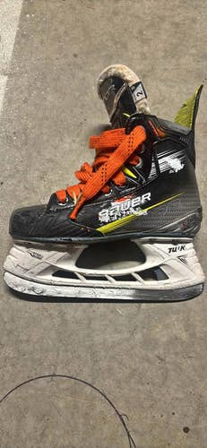 Baurer Vapor 2D HOCKEY SKATES