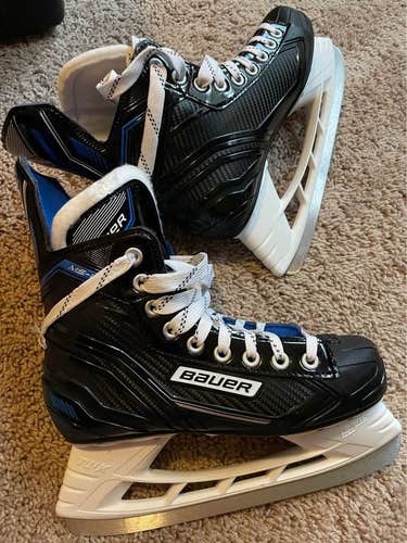 Bauer Vapor Hockey Skates (Used)