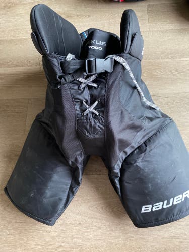 Men's Senior Medium Bauer Nexus N7000 Hockey Pants Pro Stock (Used)