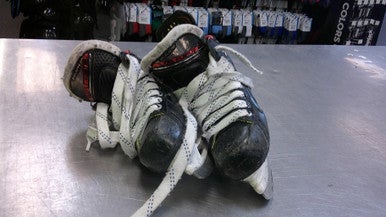 Used Bauer VAPOR2X Youth Hockey Skate Youth 11.0 11339-S000195925