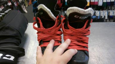 Used CCM FT340 Junior Hockey Skate Junior 02 11339-S000195875