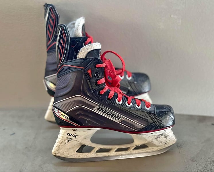 Bauer Vapor Hockey Skates (Used)