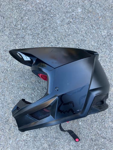 Fox Motocross Helmet | Size XL (Used)