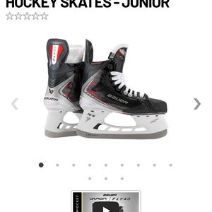 2025 Bauer Vapor FLY40 Hockey Skates Extra Wide Width Size 2 (Used)