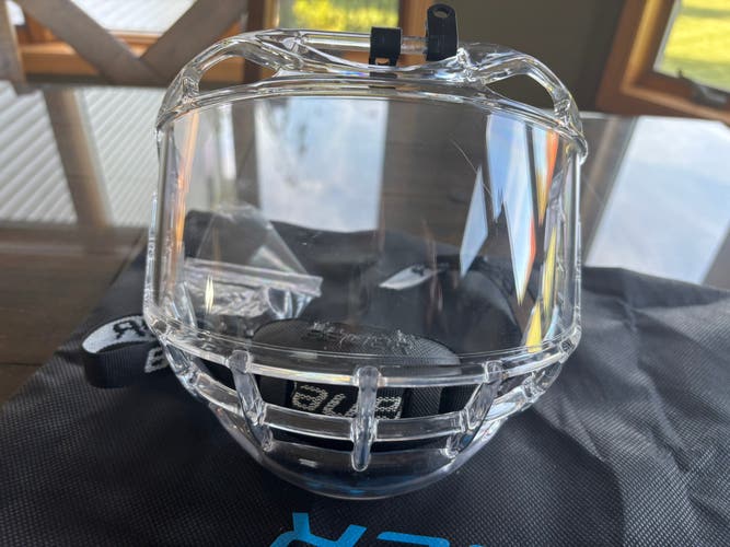 Youth Bauer Concept 3 Helmet (Used)
