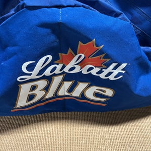 Rare Labatt Blue Beer Bauer Supreme Carry Locker Hockey Bag