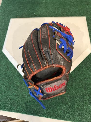 Wilson A2000 1786 RH Infield Baseball Glove 11.5" (Used)