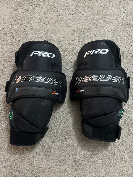 Bauer S25 Pro Knee Pads Intermediate