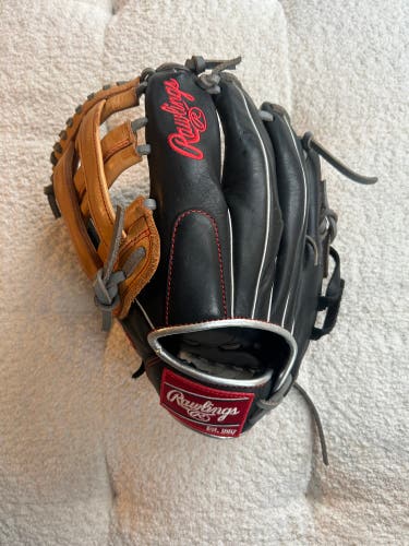 Rawlings R9 LH Outfield Baseball Glove 12" (Used)