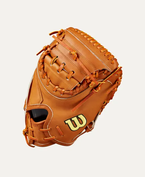 Wilson RH Catcher's A2000 M23 Baseball Glove 33.5" (New)