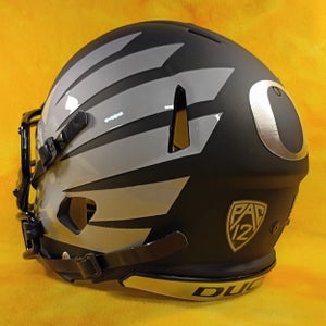Super custom Oregon Ducks fullsize Riddell speed XL football helmet black