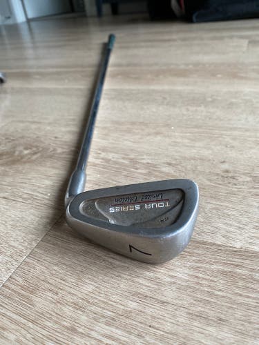Men's Tour 7 Iron Right Handed Stiff Flex Steel Shaft (Used)