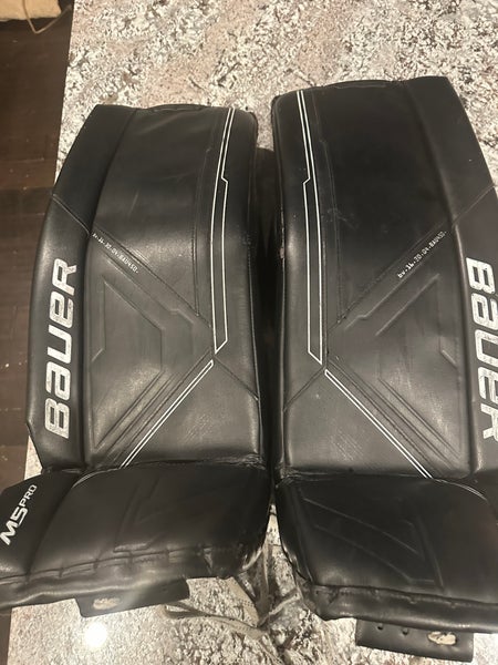 Small 2024 Bauer Supreme M5 Pro Goalie Leg Pads (Used)