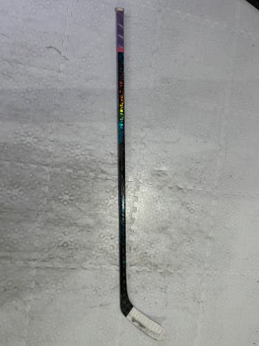 Senior Bauer Twitch Left Hand Hockey Stick P90TM (Used Like new)