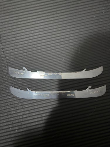 Bauer Fly-Ti 254 mm (Used)