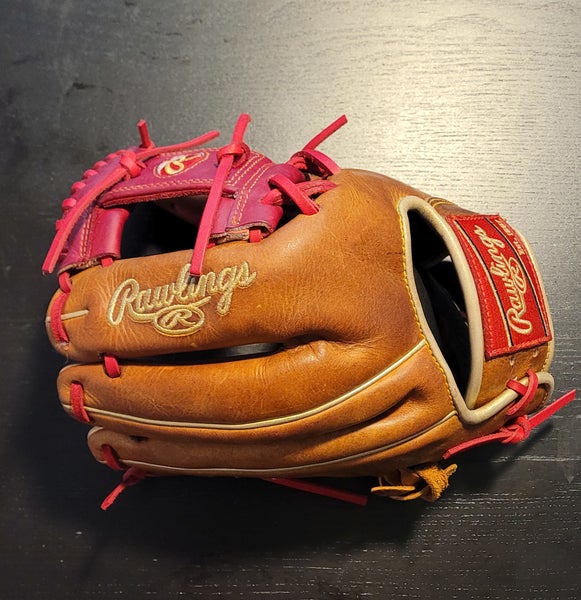Infield RH Rawlings Heart of the Hide Baseball Glove 11.5" (Used)