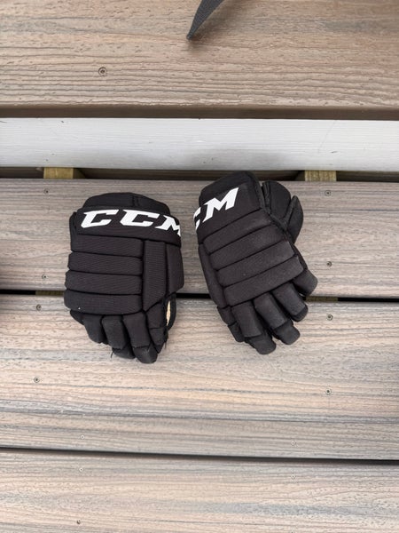 CCM Gloves 11" (Used)