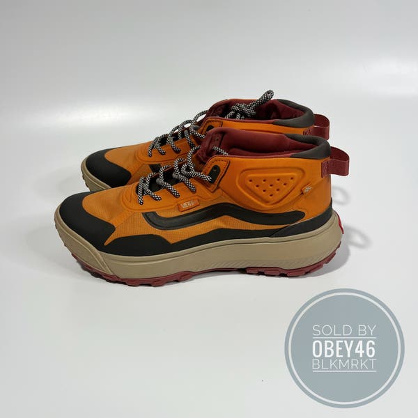 VANS MTE Crosspath Mid All-Terrain Shoes Marmalade Orange  display picture 1