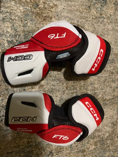 Senior Medium CCM Jetspeed ft6 Elbow Pads (Used)
