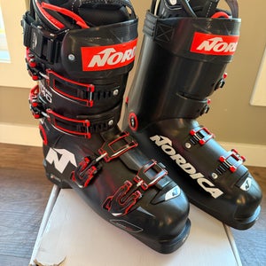 Men's Nordica Dobermann GP 140 Ski Boot - New