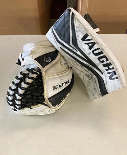 Used Senior Vaughn SLR3 Pro Carbon Regular Goalie Glove & Blocker