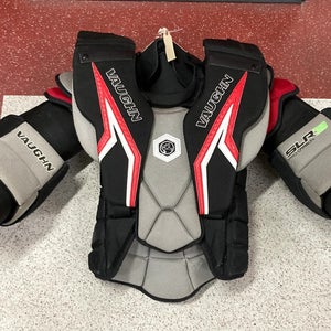Used Senior Large Vaughn SLR3 Pro Carbon Goalie Chest Protector