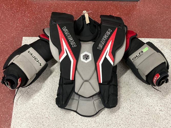 Used Senior Large Vaughn SLR3 Pro Carbon Goalie Chest Protector