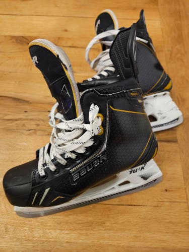Used Bauer Regular Width Size 7 Supreme TotalOne NXG Hockey Skates