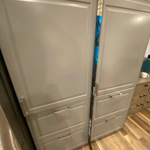 Senior Bauer Nexus Geo Left Hand Hockey Stick P28 (Used)