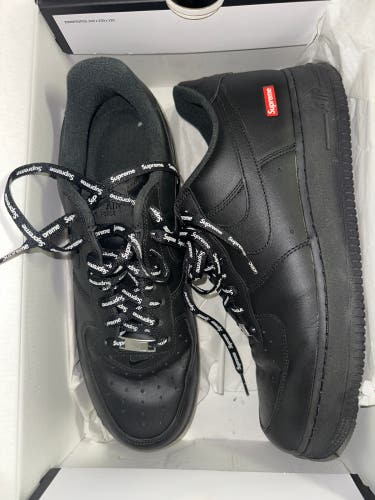 Mens 11.5 Supreme x Nike Air Force 1