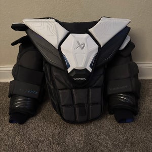 Small / Medium 2025 Bauer Goalie Chest Protector (New)